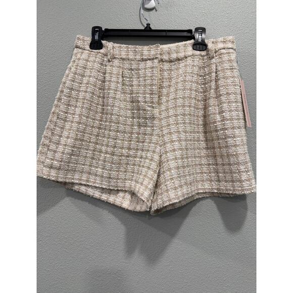 NWT AQUA Tweed Pleated Shorts in Cream and Gold; Women's XL - Picture 4 of 9